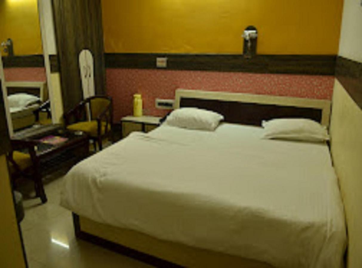Hotel Mansarovar Rajasthan Jalor Esterno foto