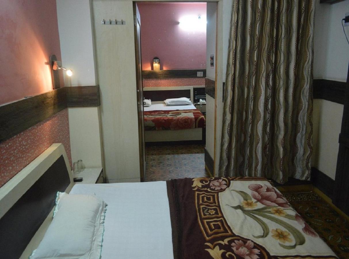 Hotel Mansarovar Rajasthan Jalor Esterno foto